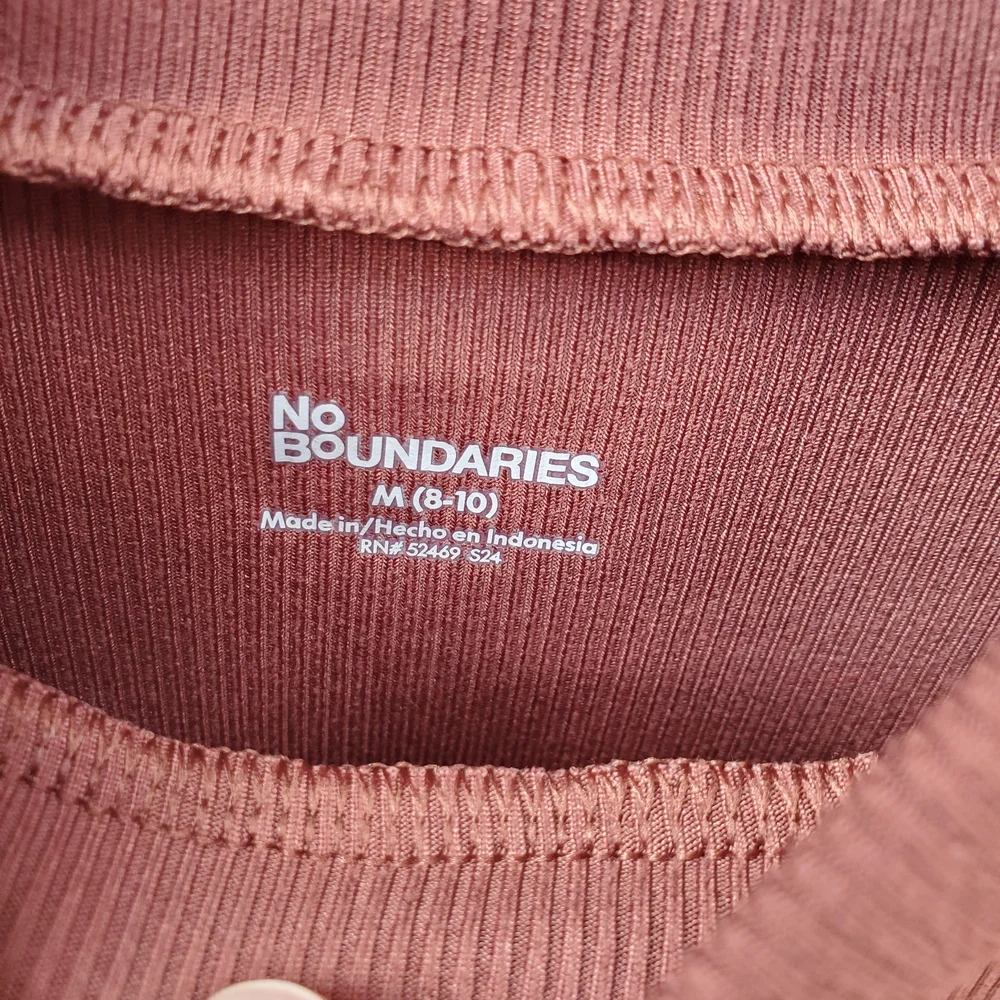 No Boundaries Long Sleeve Mock Neck Top - Rust - Picture 2 of 2
